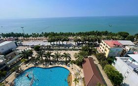 Beautiful Sea View Beach Front Condo